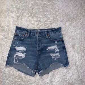 Levi’s Wedgie Jean Shorts Size 26